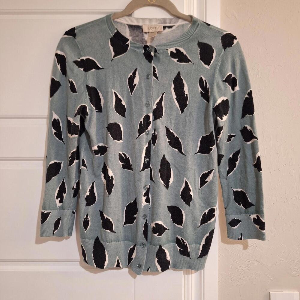 LOFT Cardigan Sweater M Green Black Floral Cotton Button Up Preppy Grandma core